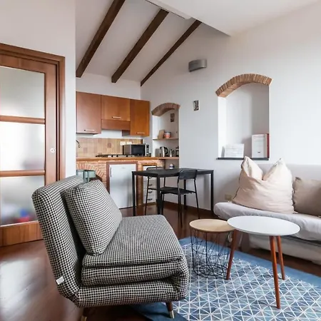 Italianway - Costiglioli 8 *