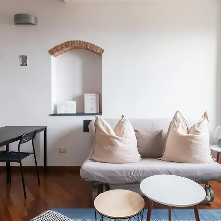 Italianway - Costiglioli 8 *