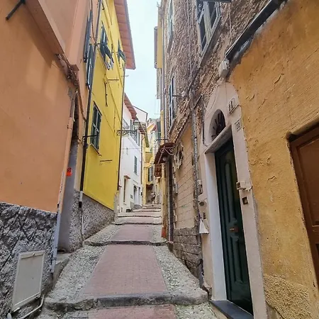 Italianway - Costiglioli 8 סנרמו