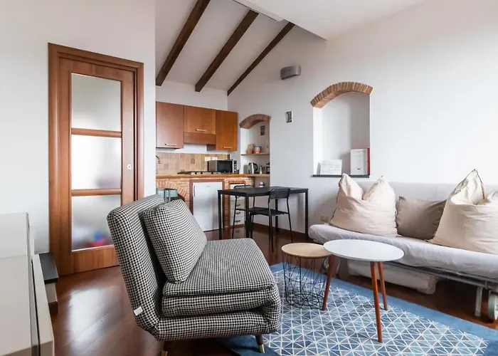 Italianway - Costiglioli 8 *